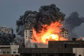 Israel lanza intensos bombardeos a la franja de Gaza