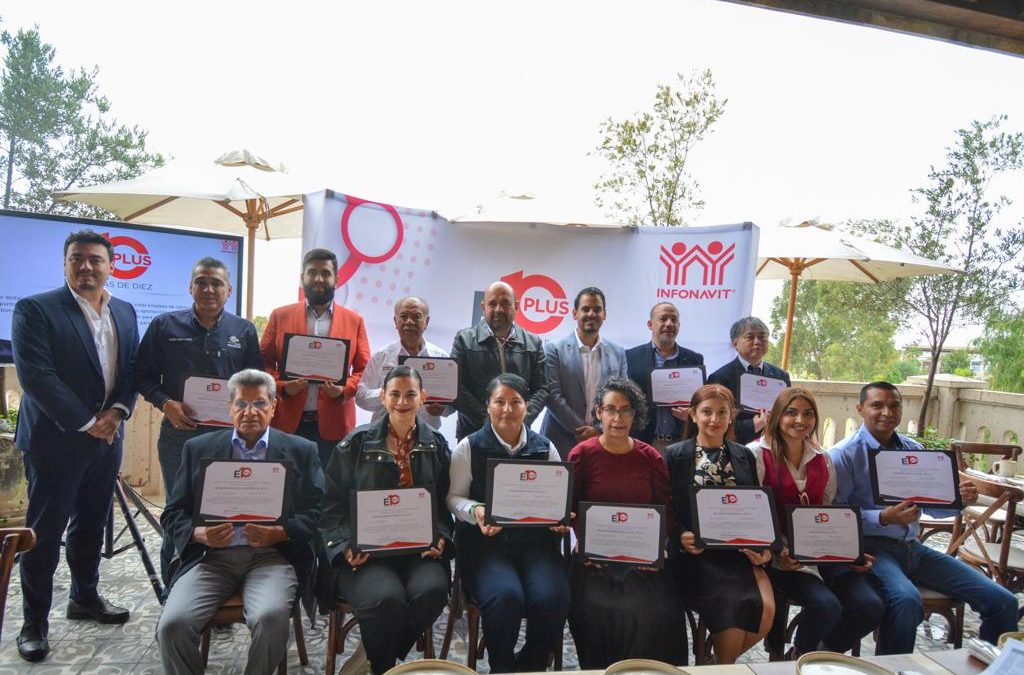 Celebra Presidente Municipal distinción de INFONAVIT a SAPAS por buenas prácticas en el cumplimiento de sus responsabilidades patronales