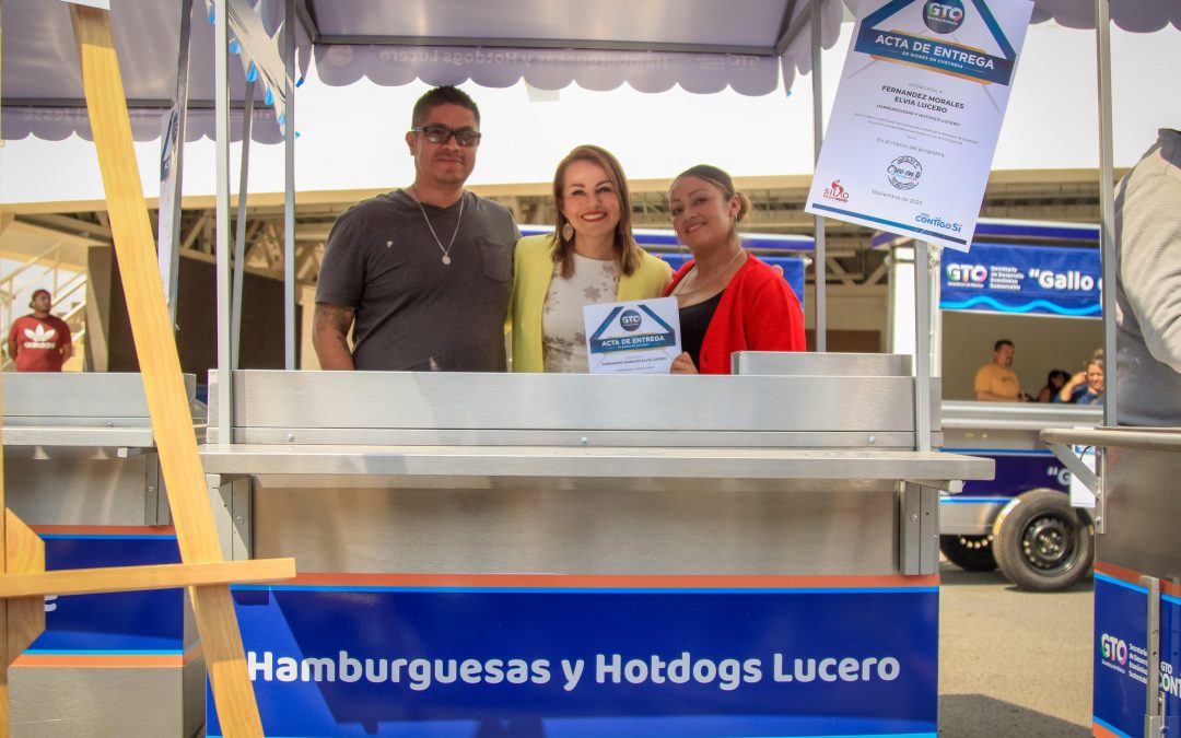 Más de 100 silaoeses recibieron equipamiento para sus negocios 