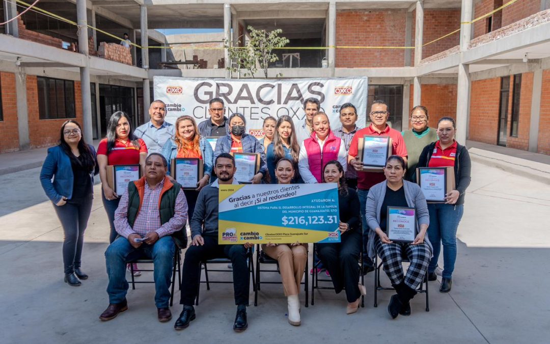 Recibe Centro Colibrí de Guanajuato 216 mil 123 pesos con 31 centavos del redondeo del OXXO