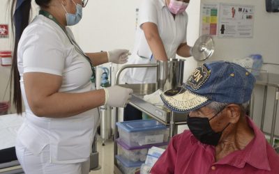  Secretaría de Salud de Guanajuato realiza concurso de Platillos Saludables para promover una mejor alimentación en pacientes con diabetes.