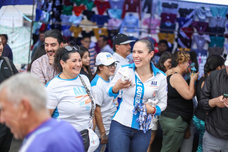 Recorre Ale Gutiérrez tianguis de Villas de San Juan