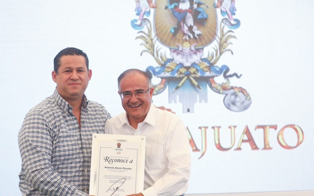 El Gobernador de Guanajuato, Diego Sinhue Rodríguez Vallejo, acudió a la reunión anual del Clúster Automotriz de Guanajuato (CLAUGTO) donde se presentó la nueva Junta Directiva y el Plan de Transformación y Electromovilidad Industrial.