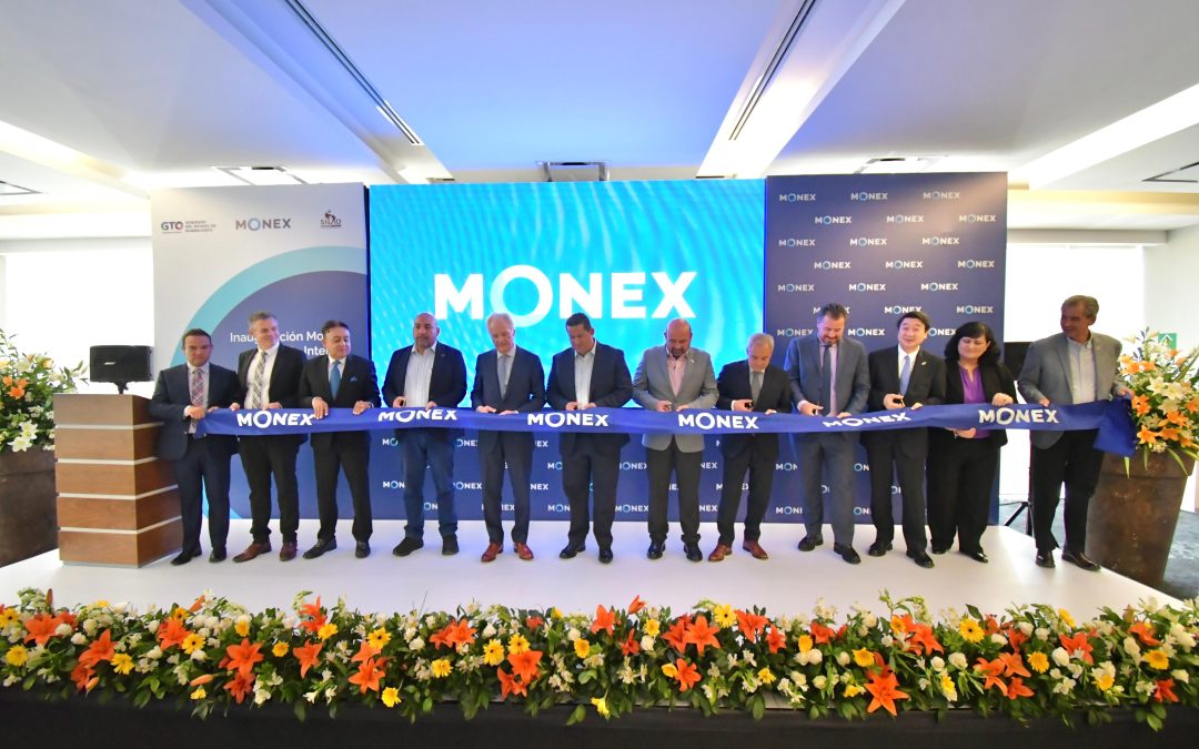 Inaugura Gobernador oficina de MONEX en Puerto Interior 