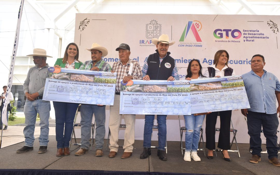 ENTREGAN APOYOS AL SECTOR AGROALIMENTARIO IRAPUATENSE