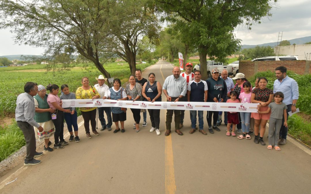 ¡Más caminos rurales para Silao! Carlos García Villaseñor, inaugura 2 caminos de acceso a comunidades