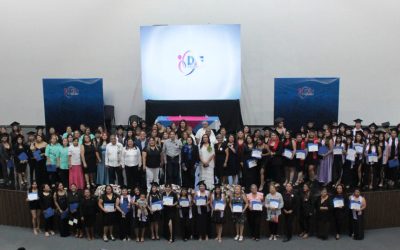 Celebran graduación enero-junio 2025 de la Casa de Oficios del DIF Municipal