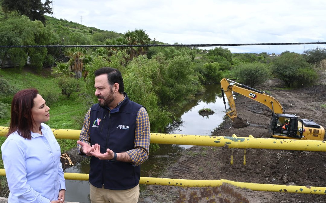 SUPERVISA LORENA ALFARO OBRAS   DE SEGURIDAD HÍDRICA 