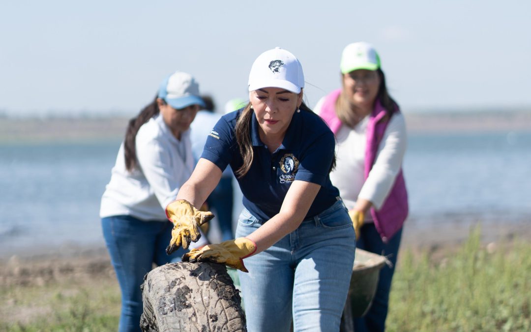 Encabeza Samantha Smith jornada de limpieza en la Presa de la Purísima