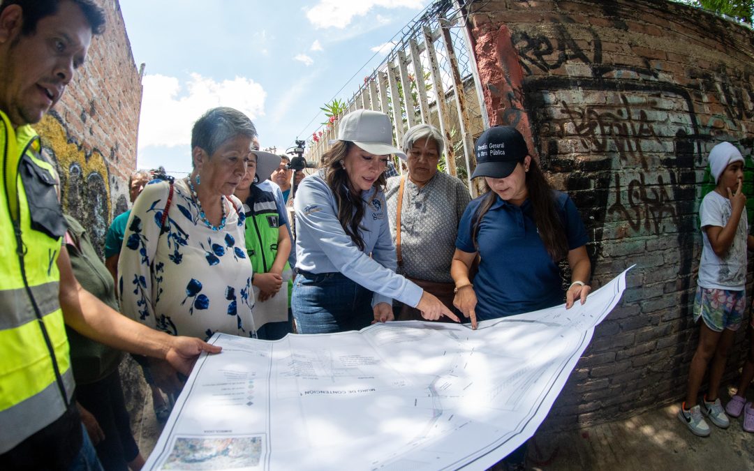 Samantha Smith supervisa obras que mejoran la calidad de vida en la capital