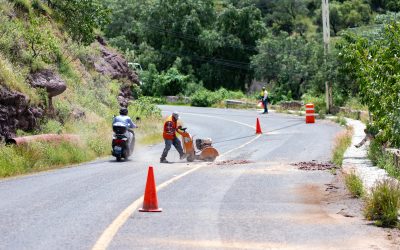 Arranca programa de bacheo y mantenimiento en la carretera Panorámica