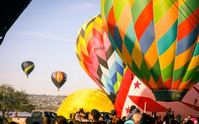 Disfrutan miles de familias del Viernes de la Gente en el Festival Internacional del Globo de León