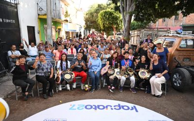 LORENA ALFARO REAFIRMA SU COMPROMISO CON VECINOS DE LA COLONIA MIGUEL HIDALGO