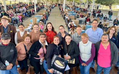 Invierten 2 mdp y equipan a 400  emprendedoras y emprendedores en Silao  