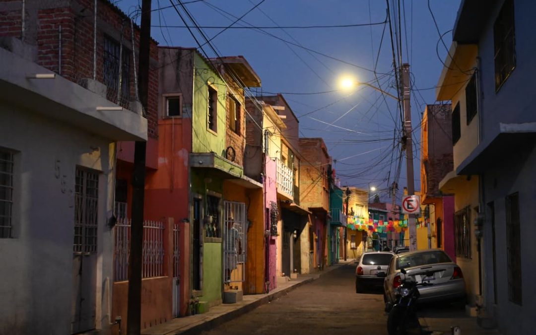             IRAPUATO BRILLA: VA AL 40 % MODERNIZACIÓN DEL ALUMBRADO PÚBLICO
