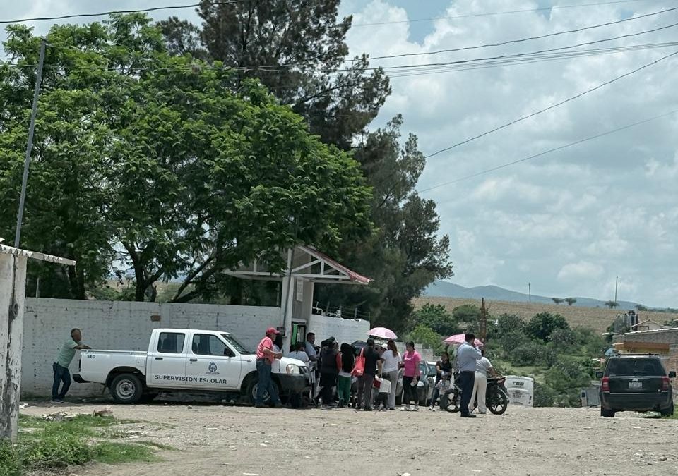 Persisten tensiones en la TVSEC 226 “Enrique Beltrán” de la comunidad el Zangarro ; se pide a las autoridades educativas que las decisiones se basen en pruebas y no en señalamientos