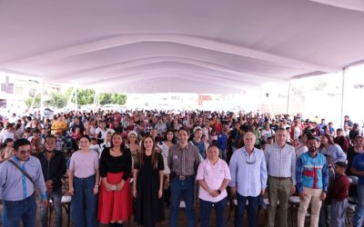 NIÑAS Y NIÑOS DE COMUNIDADES RURALES DE SILAO RECIBEN ÚTILES ESCOLARES.